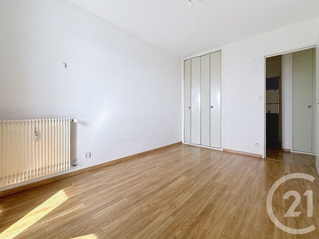 Appartement F2 &agrave; louer - 2 pi&egrave;ces - 55,15 m2 - Sochaux - 25 - FRANCHE-COMTE