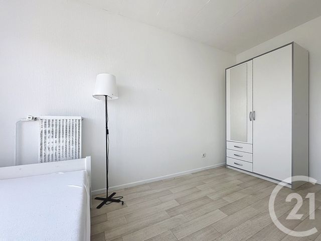 Appartement Chambre &agrave; louer - 2 pi&egrave;ces - 15 m2 - Montbeliard - 25 - FRANCHE-COMTE