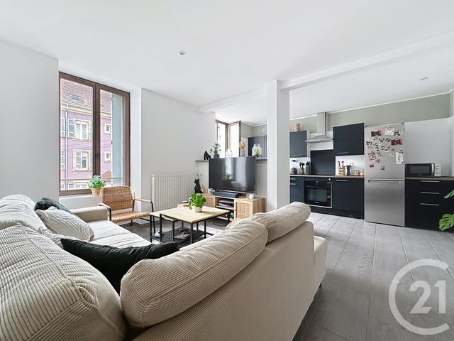 Appartement F4 &agrave; louer - 4 pi&egrave;ces - 85 m2 - Belfort - 90 - FRANCHE-COMTE