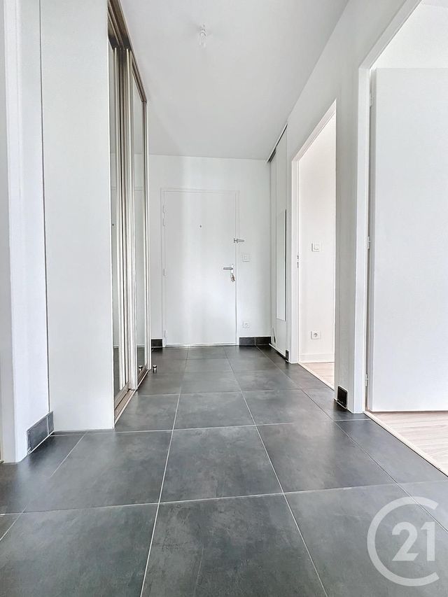 Appartement F4 &agrave; louer - 4 pi&egrave;ces - 82 m2 - Audincourt - 25 - FRANCHE-COMTE