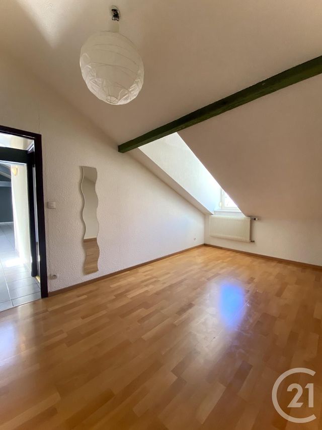 Appartement F4 &agrave; louer - 4 pi&egrave;ces - 66,23 m2 - Montbeliard - 25 - FRANCHE-COMTE