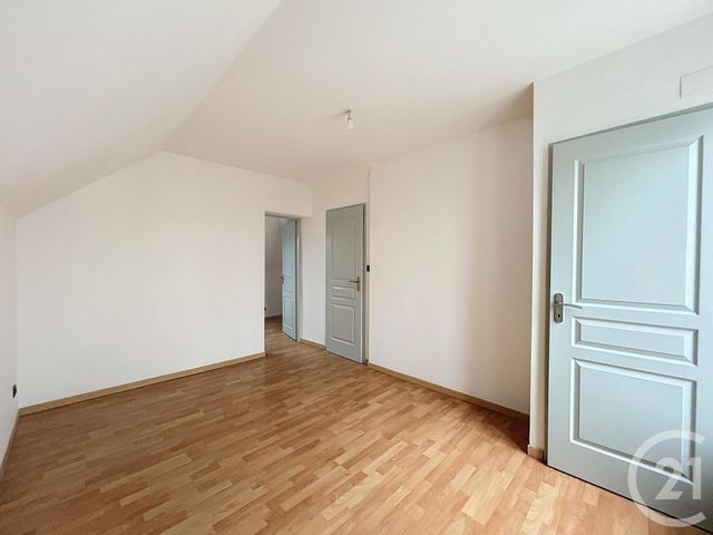 Appartement F4 &agrave; louer - 4 pi&egrave;ces - 70 m2 - Montbeliard - 25 - FRANCHE-COMTE