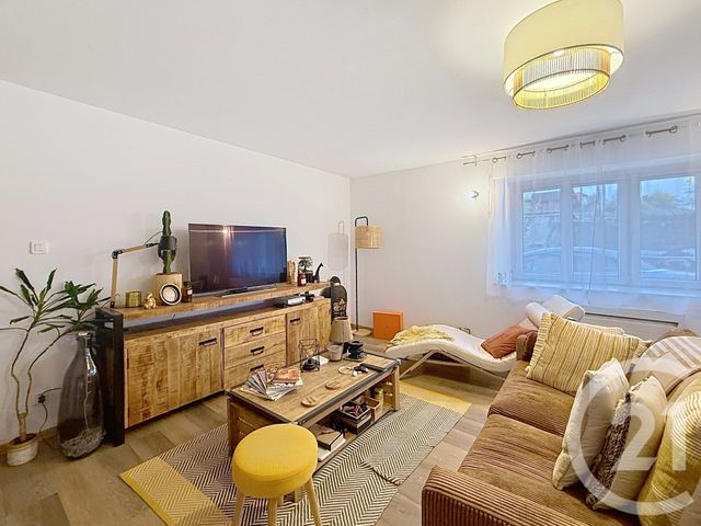 Appartement F2 &agrave; louer - 2 pi&egrave;ces - 76,30 m2 - Brognard - 25 - FRANCHE-COMTE