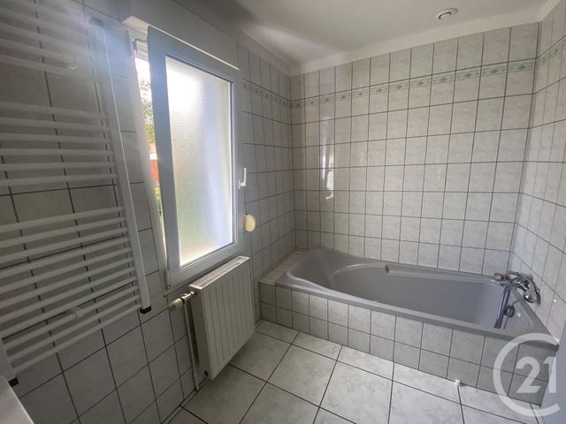 Maison &agrave; louer - 5 pi&egrave;ces - 85 m2 - Vieux Charmont - 25 - FRANCHE-COMTE