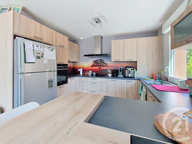 Appartement F4 &agrave; louer - 4 pi&egrave;ces - 84,50 m2 - Dambenois - 25 - FRANCHE-COMTE