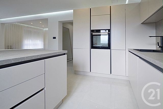 Appartement F4 &agrave; vendre - 4 pi&egrave;ces - 76,10 m2 - Montbeliard - 25 - FRANCHE-COMTE