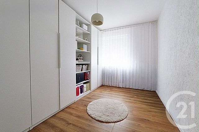 Appartement F4 &agrave; vendre - 4 pi&egrave;ces - 76,10 m2 - Montbeliard - 25 - FRANCHE-COMTE