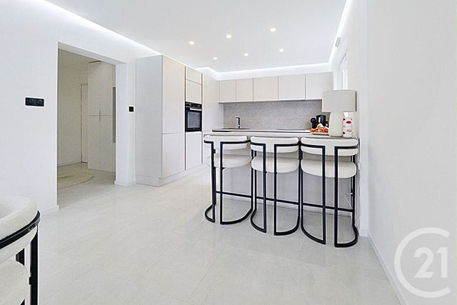 Appartement F4 &agrave; vendre - 4 pi&egrave;ces - 76,10 m2 - Montbeliard - 25 - FRANCHE-COMTE