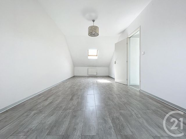 Appartement F4 &agrave; vendre - 4 pi&egrave;ces - 61,70 m2 - Beaucourt - 90 - FRANCHE-COMTE