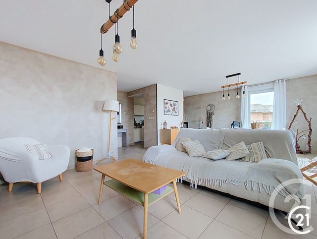 Appartement F5 &agrave; vendre - 5 pi&egrave;ces - 104,64 m2 - Ste Suzanne - 25 - FRANCHE-COMTE
