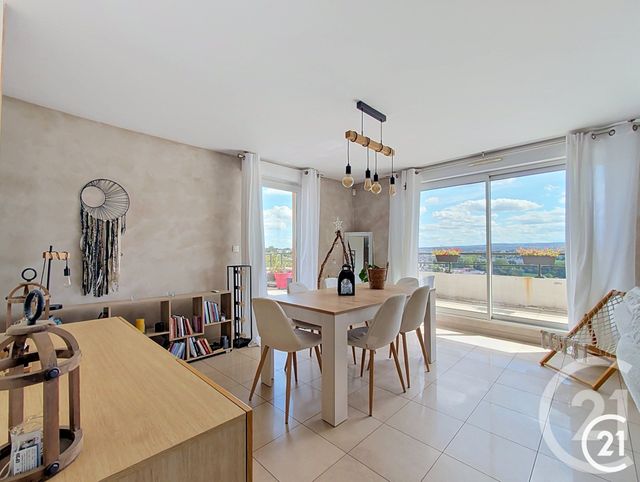 Appartement F5 &agrave; vendre - 5 pi&egrave;ces - 104,64 m2 - Ste Suzanne - 25 - FRANCHE-COMTE