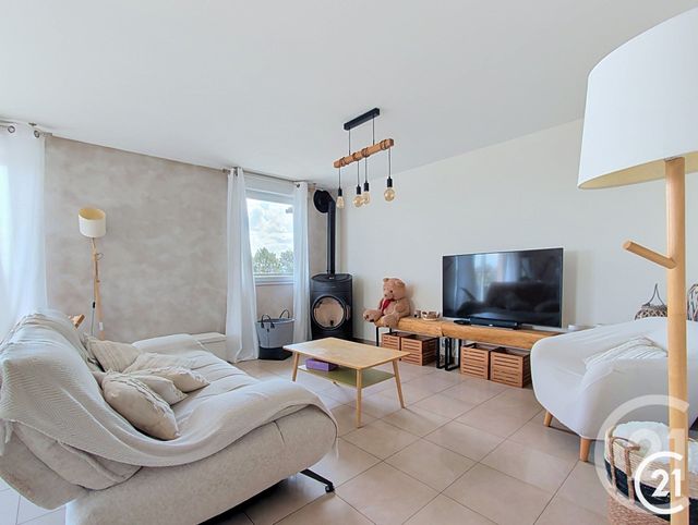 Appartement F5 &agrave; vendre - 5 pi&egrave;ces - 104,64 m2 - Ste Suzanne - 25 - FRANCHE-COMTE