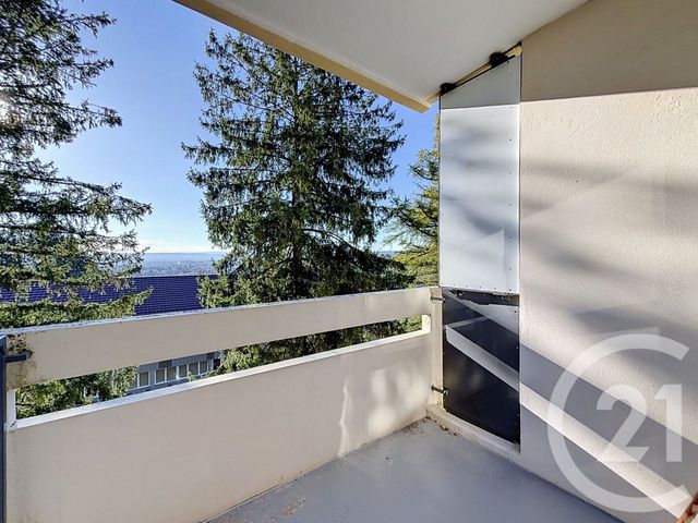 Appartement F4 &agrave; louer - 4 pi&egrave;ces - 67,50 m2 - Montbeliard - 25 - FRANCHE-COMTE