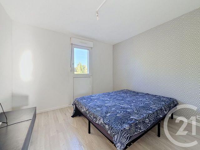 Appartement F4 &agrave; louer - 4 pi&egrave;ces - 67,50 m2 - Montbeliard - 25 - FRANCHE-COMTE