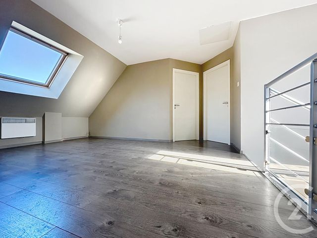 Maison &agrave; louer - 6 pi&egrave;ces - 150 m2 - Chenebier - 70 - FRANCHE-COMTE