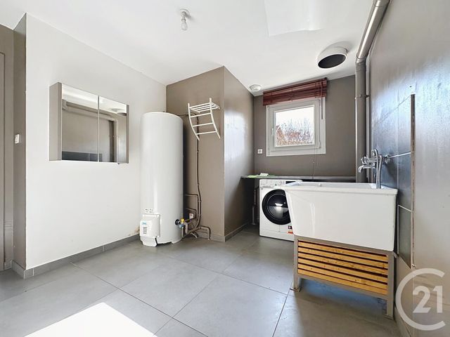 Maison &agrave; louer - 6 pi&egrave;ces - 150 m2 - Chenebier - 70 - FRANCHE-COMTE