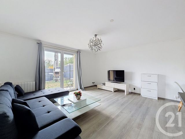 Appartement F2 &agrave; louer - 2 pi&egrave;ces - 40,85 m2 - Exincourt - 25 - FRANCHE-COMTE