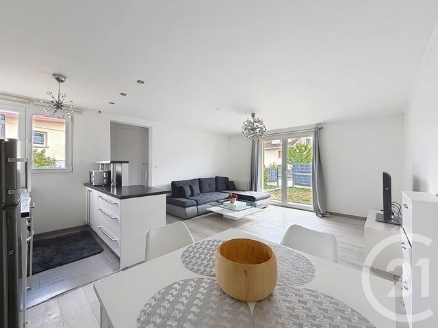 Appartement F2 &agrave; louer - 2 pi&egrave;ces - 40,85 m2 - Exincourt - 25 - FRANCHE-COMTE