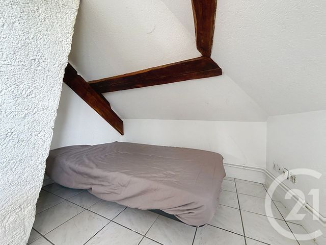 Appartement F2 &agrave; louer - 2 pi&egrave;ces - 24 m2 - Montbeliard - 25 - FRANCHE-COMTE