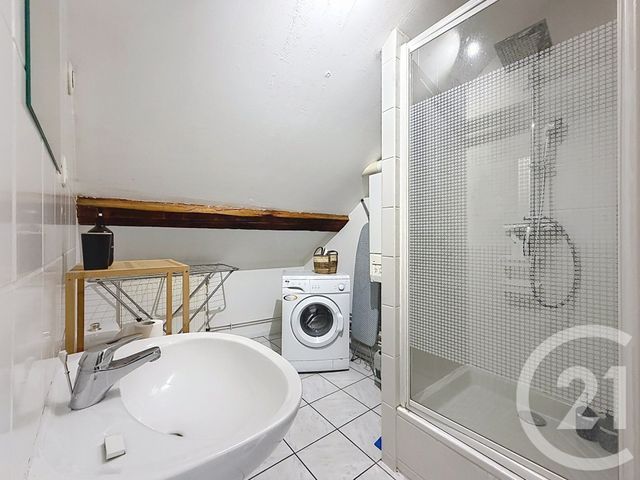 Appartement F2 &agrave; louer - 2 pi&egrave;ces - 24 m2 - Montbeliard - 25 - FRANCHE-COMTE