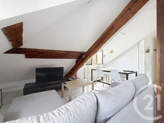 Appartement F2 &agrave; louer - 2 pi&egrave;ces - 24 m2 - Montbeliard - 25 - FRANCHE-COMTE