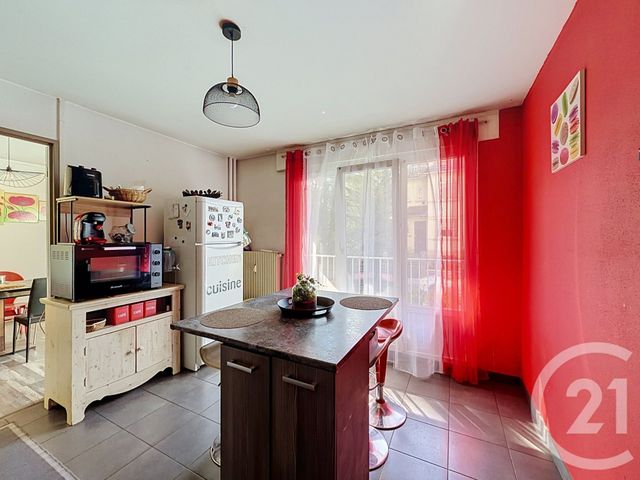 Appartement F4 &agrave; vendre - 4 pi&egrave;ces - 89,62 m2 - Montbeliard - 25 - FRANCHE-COMTE