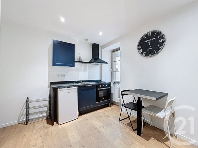 Appartement F1 &agrave; louer - 1 pi&egrave;ce - 22 m2 - Montbeliard - 25 - FRANCHE-COMTE