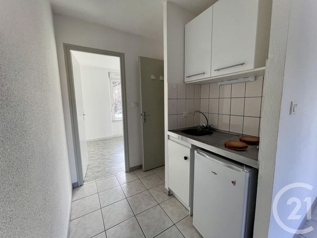 Appartement F1 &agrave; louer - 1 pi&egrave;ce - 27,23 m2 - Mandeure - 25 - FRANCHE-COMTE
