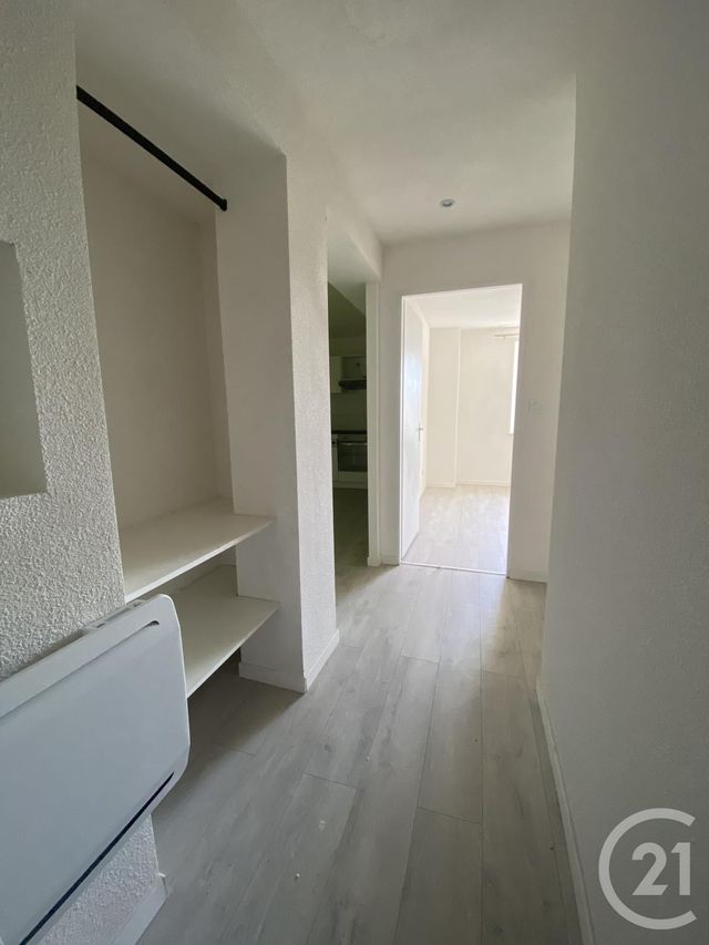 Appartement F3 &agrave; louer - 3 pi&egrave;ces - 54 m2 - Montbeliard - 25 - FRANCHE-COMTE
