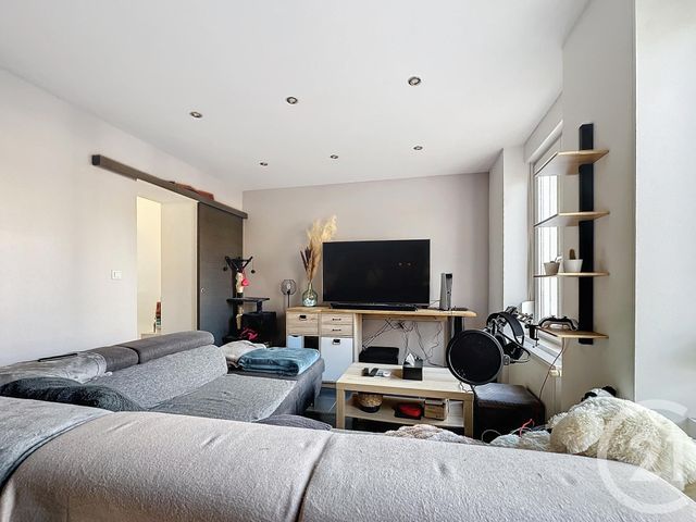 Appartement F4 &agrave; louer - 4 pi&egrave;ces - 75 m2 - Sochaux - 25 - FRANCHE-COMTE