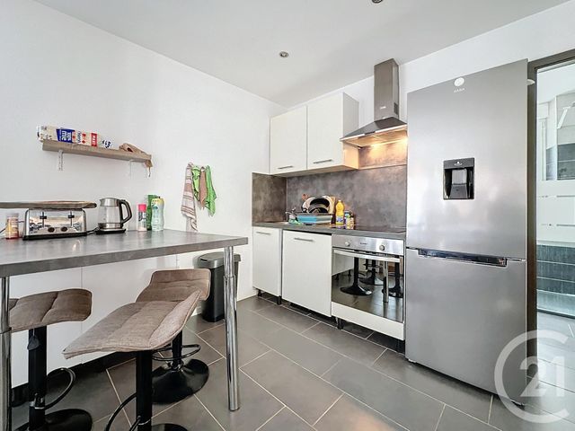 Appartement F4 &agrave; louer - 4 pi&egrave;ces - 75 m2 - Sochaux - 25 - FRANCHE-COMTE