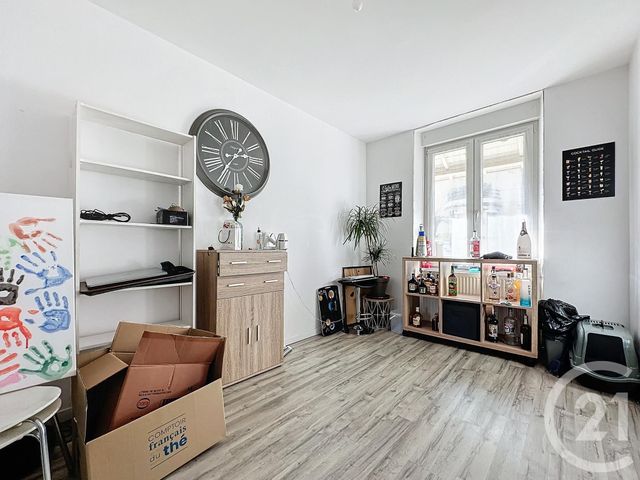 Appartement F4 &agrave; louer - 4 pi&egrave;ces - 75 m2 - Sochaux - 25 - FRANCHE-COMTE