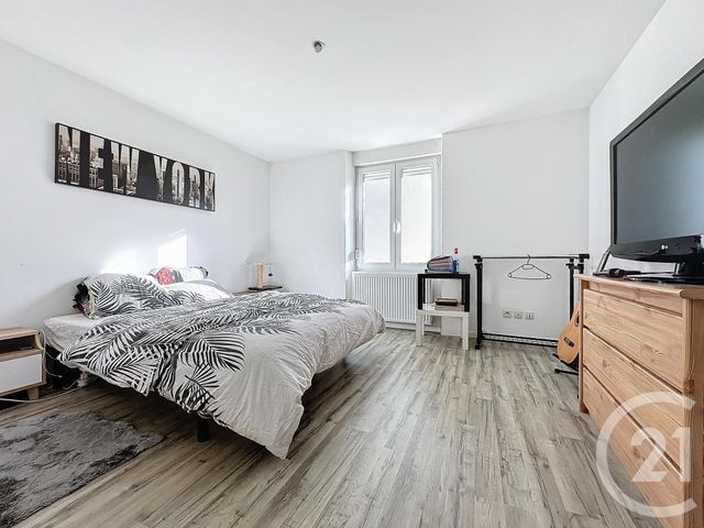 Appartement F4 &agrave; louer - 4 pi&egrave;ces - 75 m2 - Sochaux - 25 - FRANCHE-COMTE