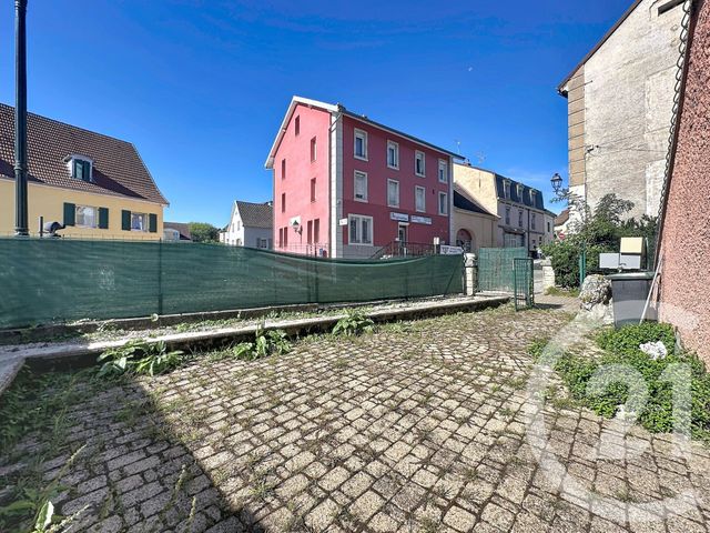 Appartement F2 &agrave; louer - 2 pi&egrave;ces - 50 m2 - Dampierre Les Bois - 25 - FRANCHE-COMTE