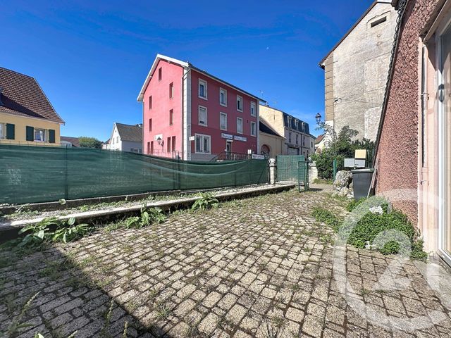 Appartement F2 &agrave; louer - 2 pi&egrave;ces - 50 m2 - Dampierre Les Bois - 25 - FRANCHE-COMTE