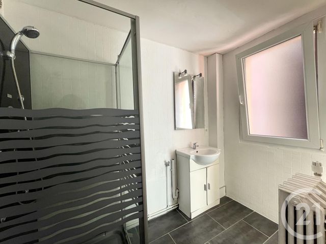 Appartement F2 &agrave; louer - 2 pi&egrave;ces - 41 m2 - Montbeliard - 25 - FRANCHE-COMTE