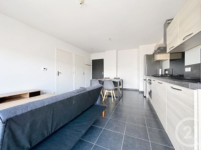 Appartement F2 &agrave; louer - 2 pi&egrave;ces - 40 m2 - Montbeliard - 25 - FRANCHE-COMTE