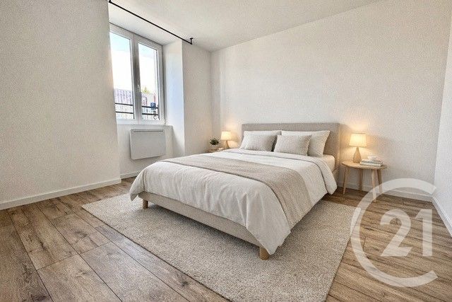 Appartement T2 &agrave; louer - 2 pi&egrave;ces - 35 m2 - Ste Suzanne - 25 - FRANCHE-COMTE