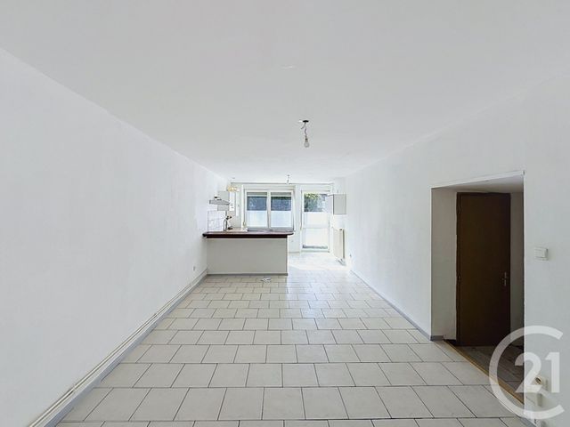 appartement - FESCHES LE CHATEL - 25