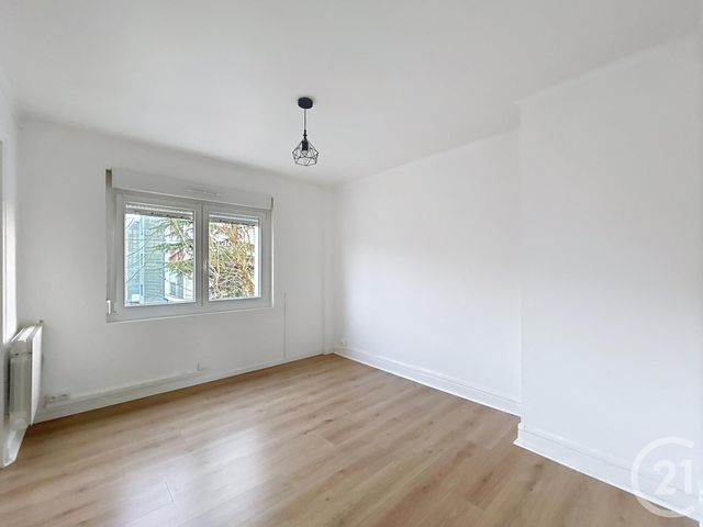 Appartement F4 &agrave; louer - 4 pi&egrave;ces - 70 m2 - Colombier Fontaine - 25 - FRANCHE-COMTE