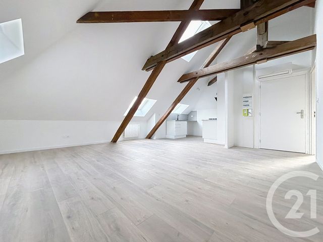 Appartement F3 &agrave; louer - 3 pi&egrave;ces - 70 m2 - Herimoncourt - 25 - FRANCHE-COMTE