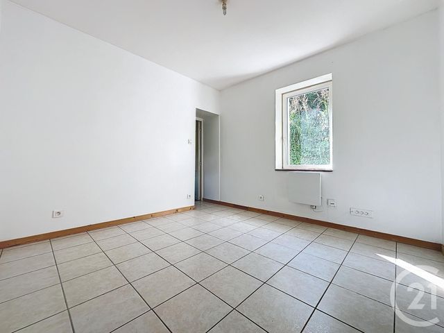Appartement F3 &agrave; louer - 3 pi&egrave;ces - 45 m2 - Bart - 25 - FRANCHE-COMTE