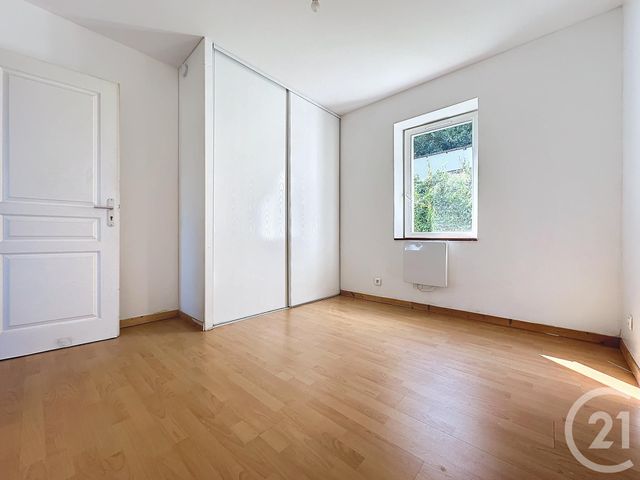 Appartement F3 &agrave; louer - 3 pi&egrave;ces - 45 m2 - Bart - 25 - FRANCHE-COMTE