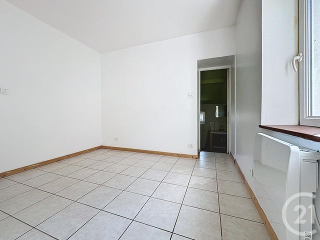 Appartement F3 &agrave; louer - 3 pi&egrave;ces - 45 m2 - Bart - 25 - FRANCHE-COMTE
