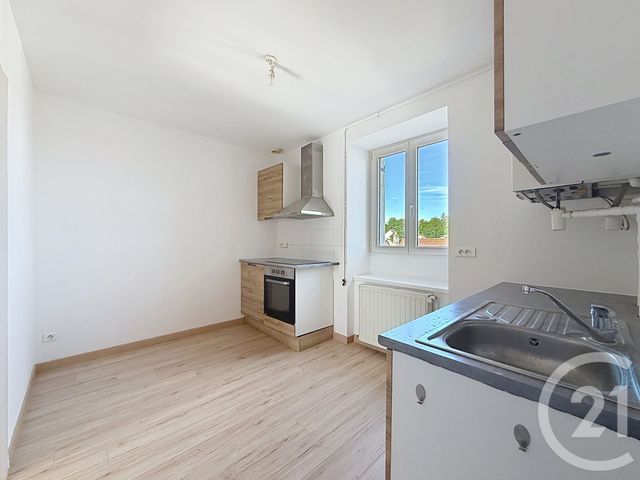 Appartement F3 &agrave; louer - 3 pi&egrave;ces - 57,22 m2 - Beaucourt - 90 - FRANCHE-COMTE