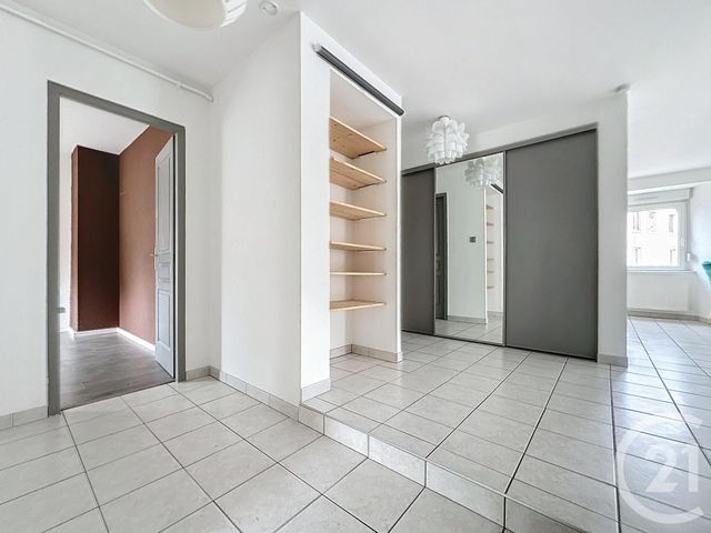 Appartement F5 &agrave; louer - 5 pi&egrave;ces - 88 m2 - Seloncourt - 25 - FRANCHE-COMTE