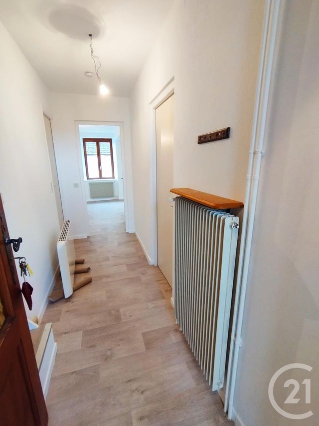 Appartement F4 &agrave; louer - 4 pi&egrave;ces - 87,59 m2 - Valentigney - 25 - FRANCHE-COMTE