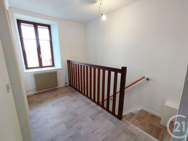 Appartement F4 &agrave; louer - 4 pi&egrave;ces - 87,59 m2 - Valentigney - 25 - FRANCHE-COMTE