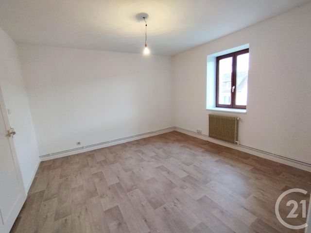 Appartement F4 &agrave; louer - 4 pi&egrave;ces - 87,59 m2 - Valentigney - 25 - FRANCHE-COMTE