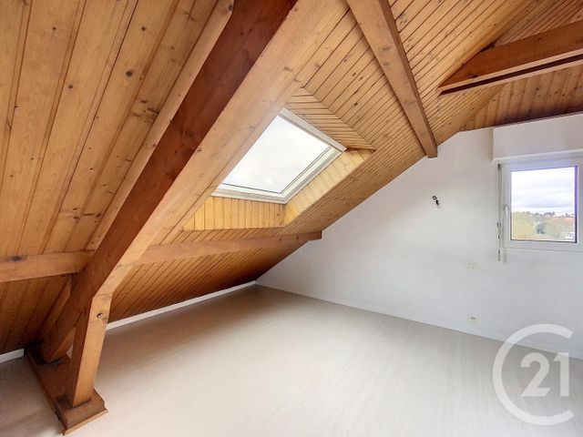 Appartement Duplex &agrave; louer - 7 pi&egrave;ces - 141 m2 - Audincourt - 25 - FRANCHE-COMTE